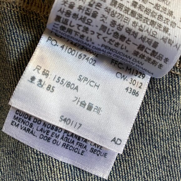 LEVI STRAUSS Womens Cropped Jeans Denim Jacket Blue Mid Wash Small Petite - Picture 8 of 12